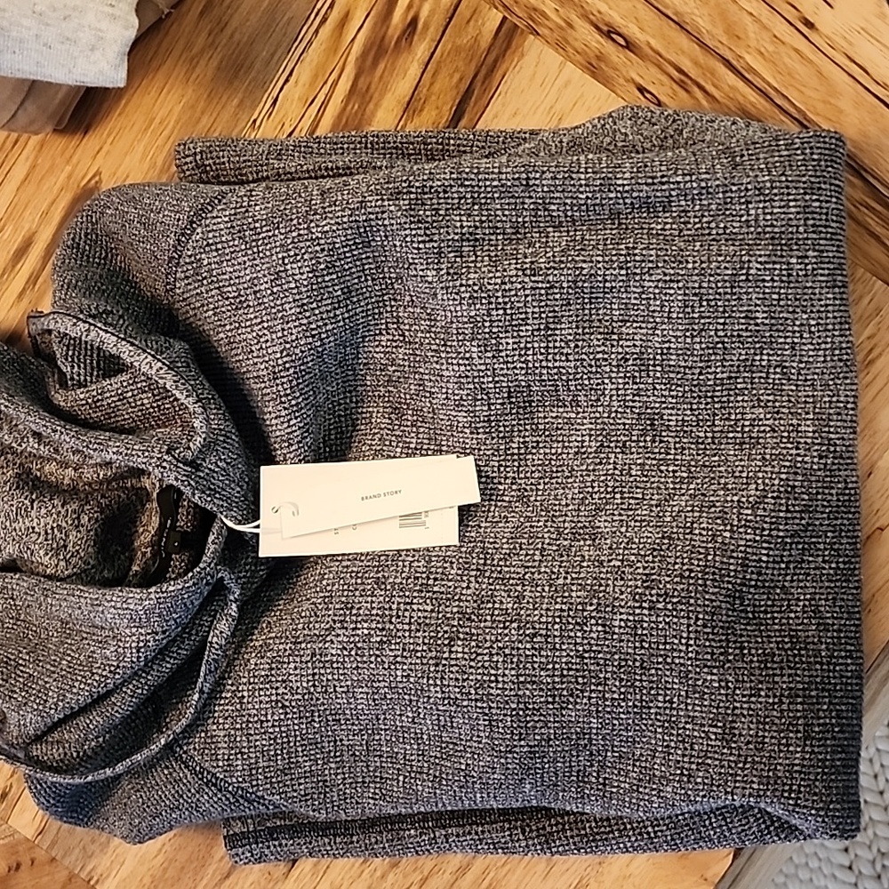 Vince Men's waffle knit hoodie, L, new with tags